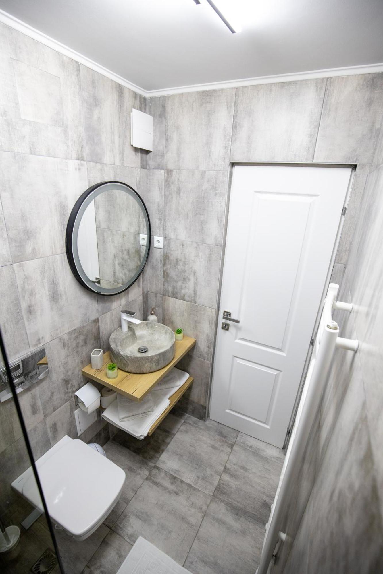 Alpasio Rentals 2 Galati  Luaran gambar