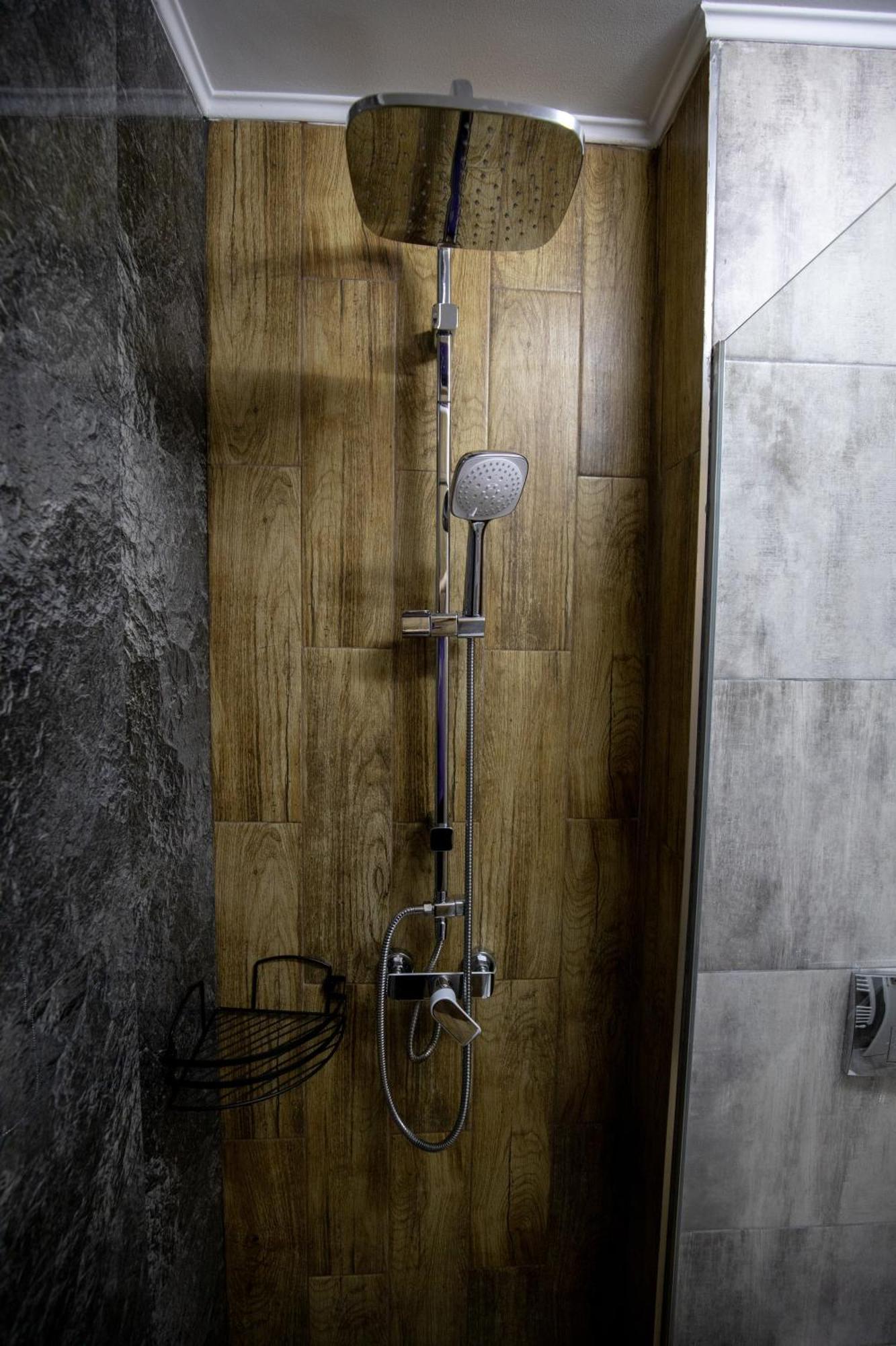 Alpasio Rentals 2 Galati  Luaran gambar